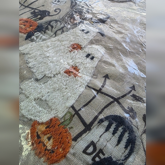 Pottery Barn Halloween - Picture 11 of 12